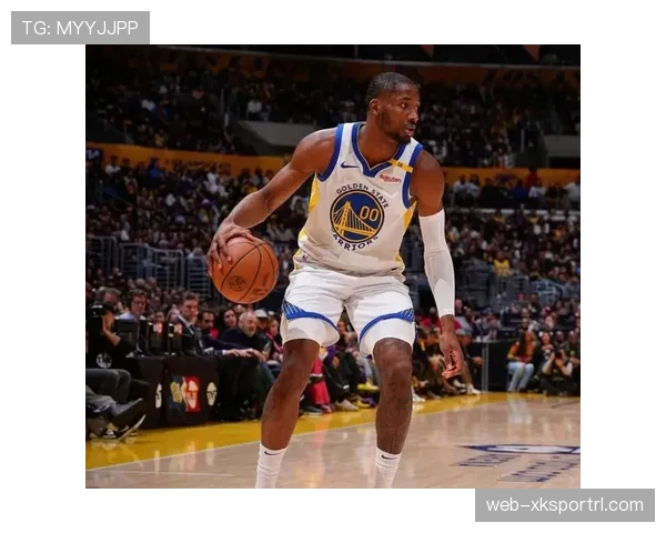 库明加突破创造空位三分效率提升显著拉开防守差距