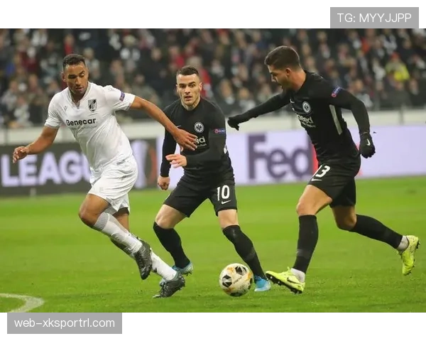 巴黎圣日耳曼控球率占优，但进攻威胁是否下降已逐步反映在比赛结果中