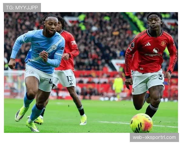 曼联进攻组织混乱问题：近期比赛表现受制约，对争冠形势产生影响