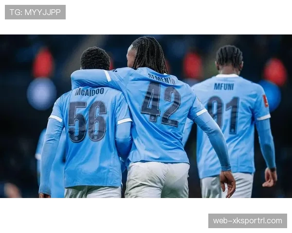 曼城更新换代迟缓，表面稳定实则活力下滑，争冠形势面临考验